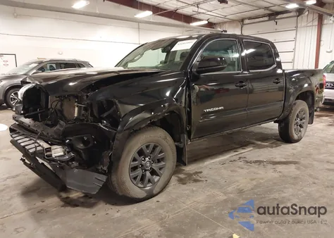 2023 Toyota Tacoma Sr5 V6 z USA, uszkodzony, nr VIN 3TMCZ5AN8PM645237